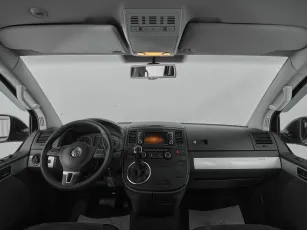 Volkswagen  8