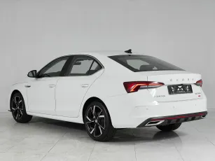 Skoda  4