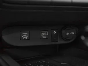 Hyundai  23