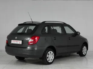 Skoda  6