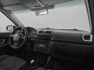 Skoda  9