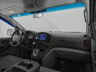 Hyundai  9