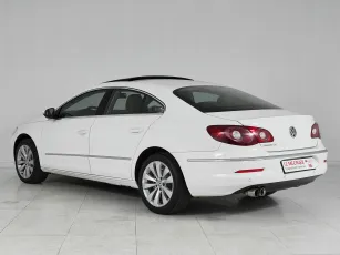 Volkswagen  4