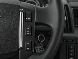 Land Rover  12