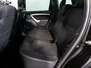 Nissan  8