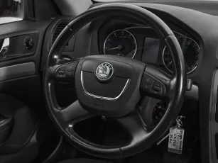 Skoda  10