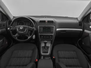 Skoda  8