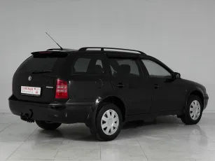 Skoda  6