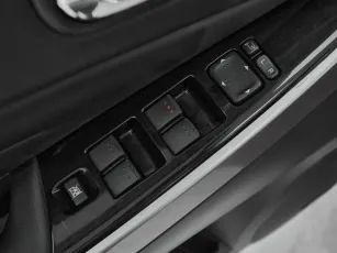 Mazda  12