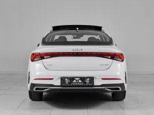 Kia  5