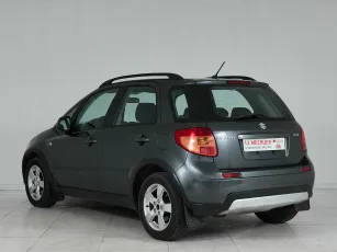 Suzuki  4