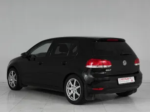 Volkswagen  4