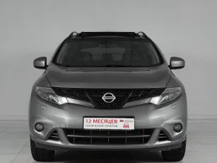 Nissan  2