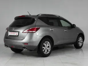 Nissan  6