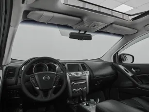 Nissan  8