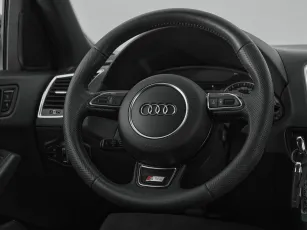 Audi  10
