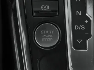 Audi  17