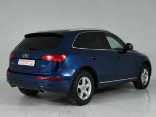 Audi  6