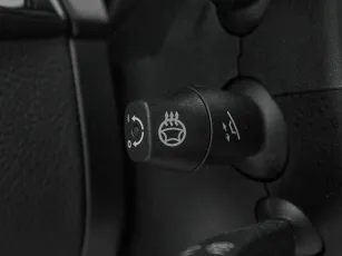 Mercedes-Benz  16