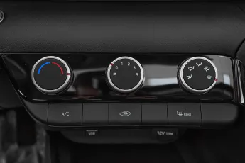 Hyundai  17