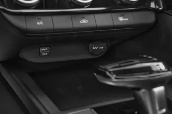 Hyundai  18