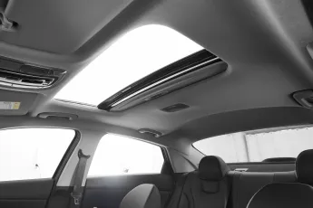 Hyundai  7