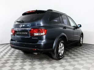 SsangYong  4