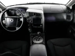 SsangYong  6