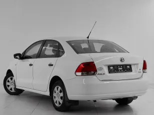 Volkswagen  4