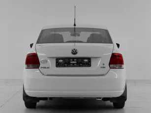 Volkswagen  5