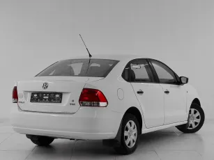 Volkswagen  6