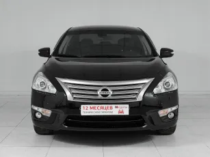 Nissan  2