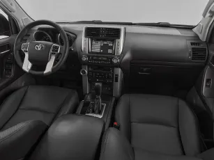 Toyota  9