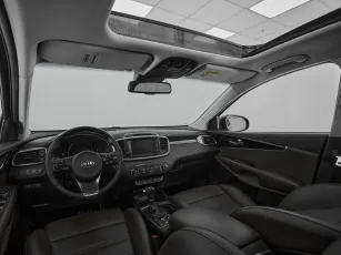 Kia  8