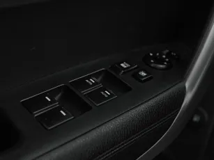Kia  11