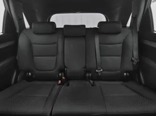 Kia  16