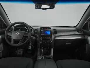 Kia  8