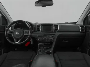 Kia  8