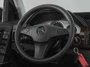 Mercedes-Benz  11