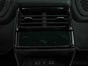 Geely  28
