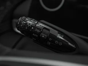 Hyundai  16