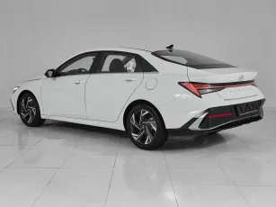 Hyundai  4