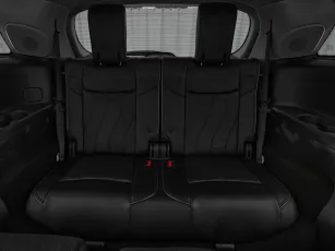 Infiniti  23