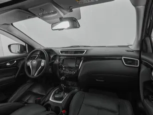 Nissan  10