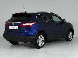 Nissan  6