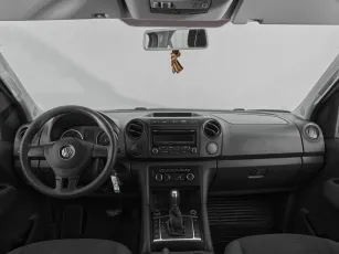 Volkswagen  8