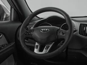 Kia  10