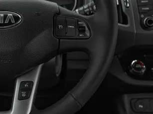 Kia  12