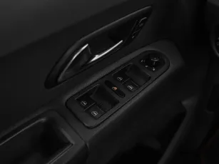 Volkswagen  13