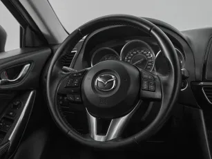 Mazda  10